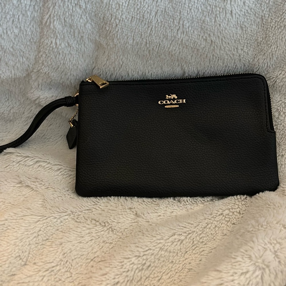 Coach Large Leather Corner Zip Wristlet